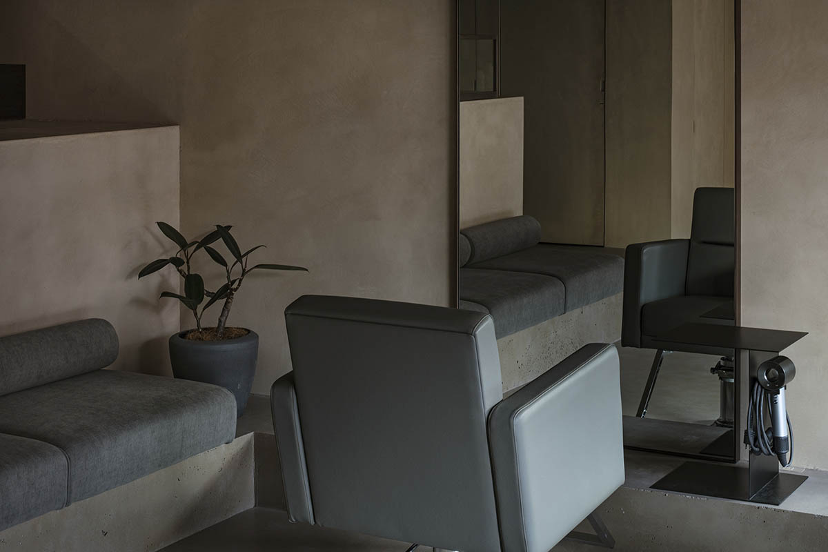 aoyamaROW_221024_009